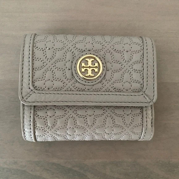 Tory Burch Tri-Fold Bryant Mini Wallet NWT - Picture 3 of 8